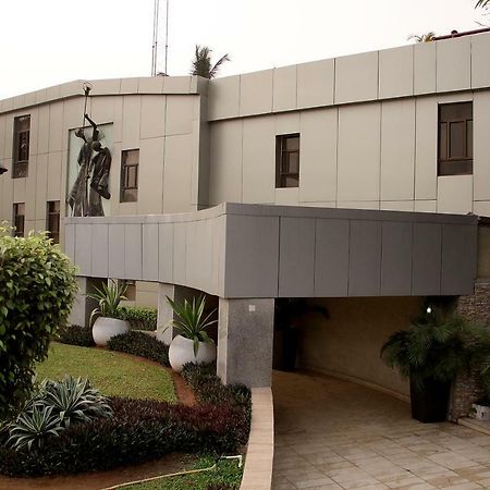 BW Starfire Hotel Ikeja Exterior photo