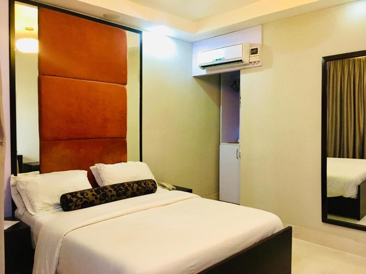 BW Starfire Hotel Ikeja Exterior photo