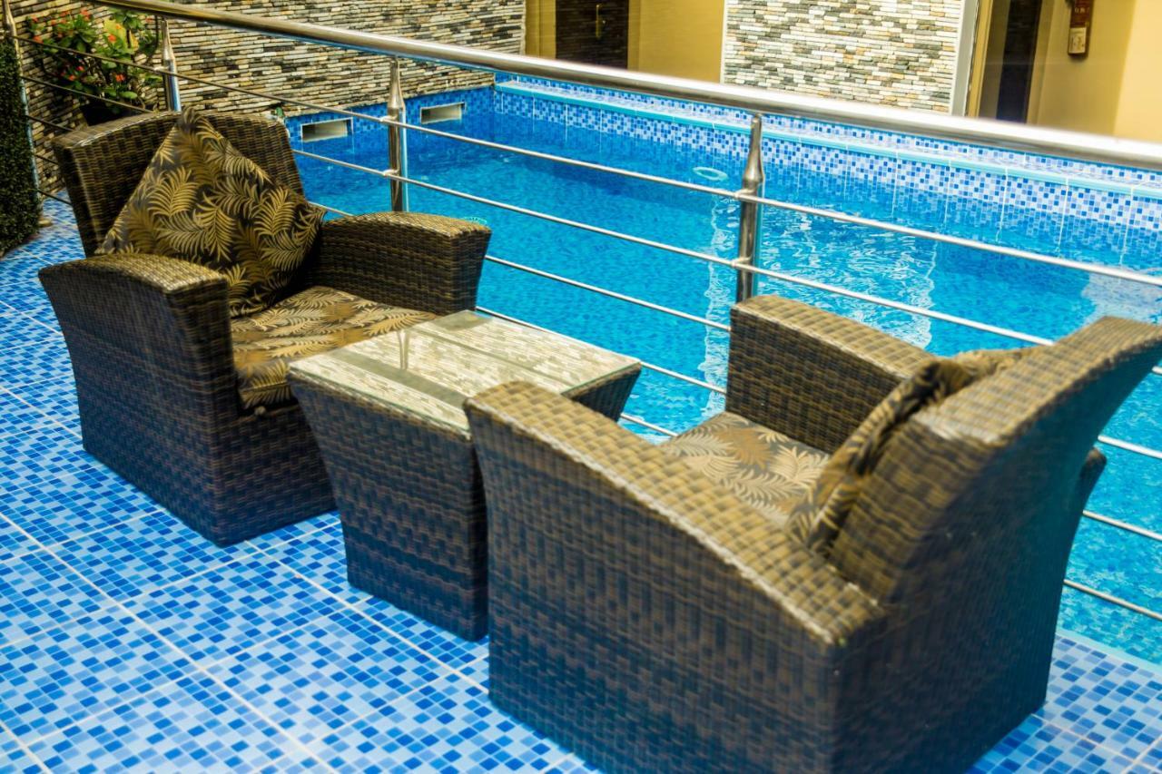 BW Starfire Hotel Ikeja Exterior photo