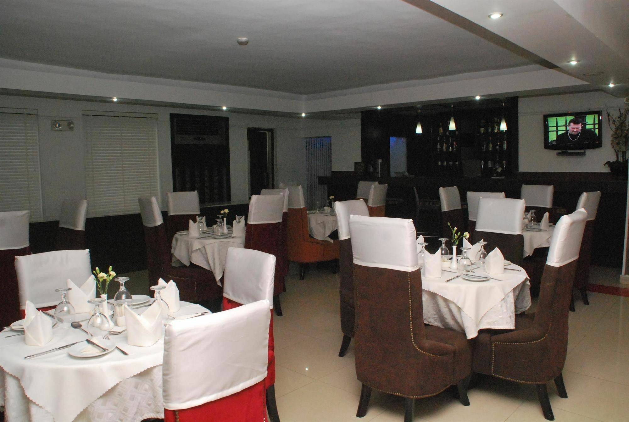 BW Starfire Hotel Ikeja Exterior photo