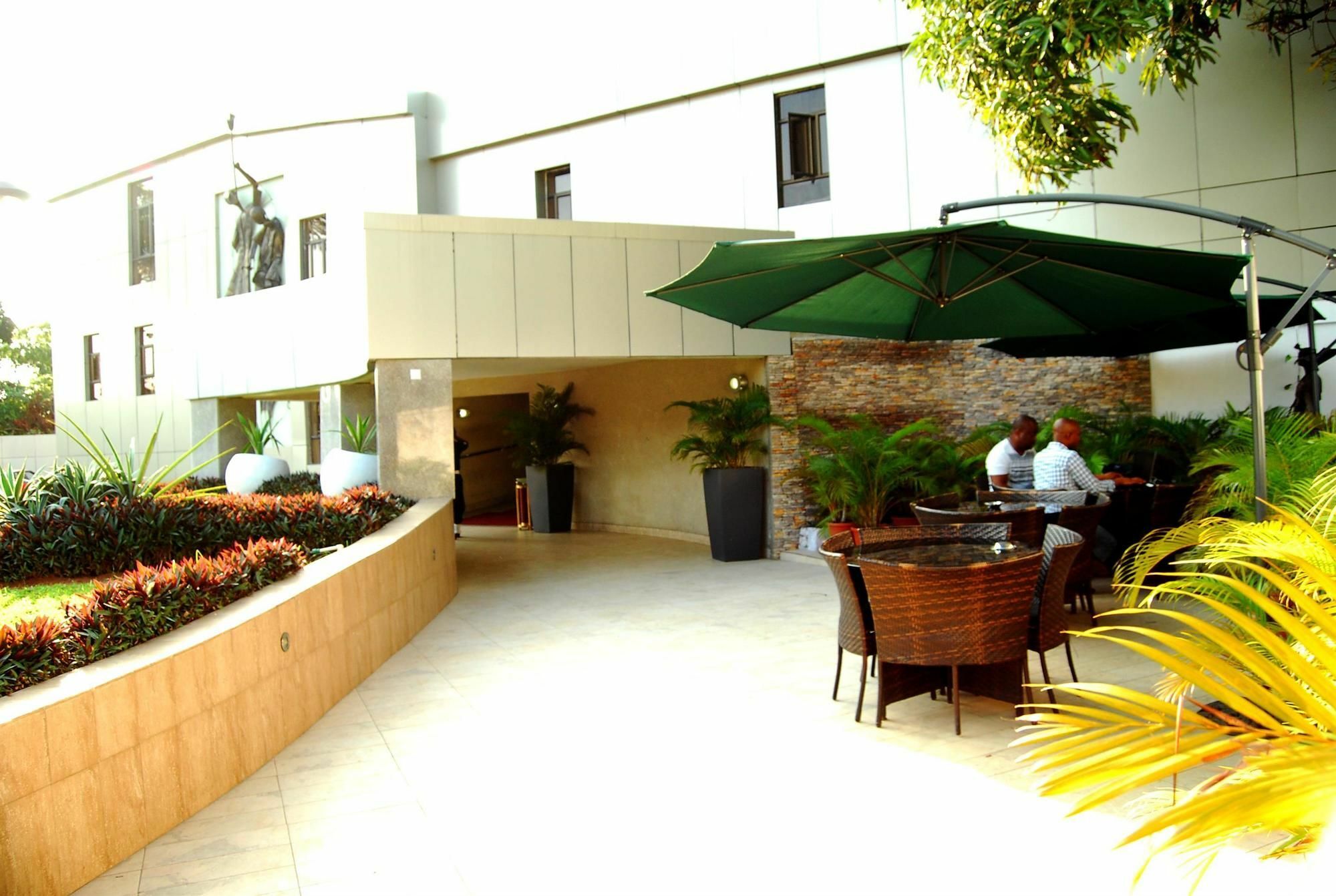 BW Starfire Hotel Ikeja Exterior photo
